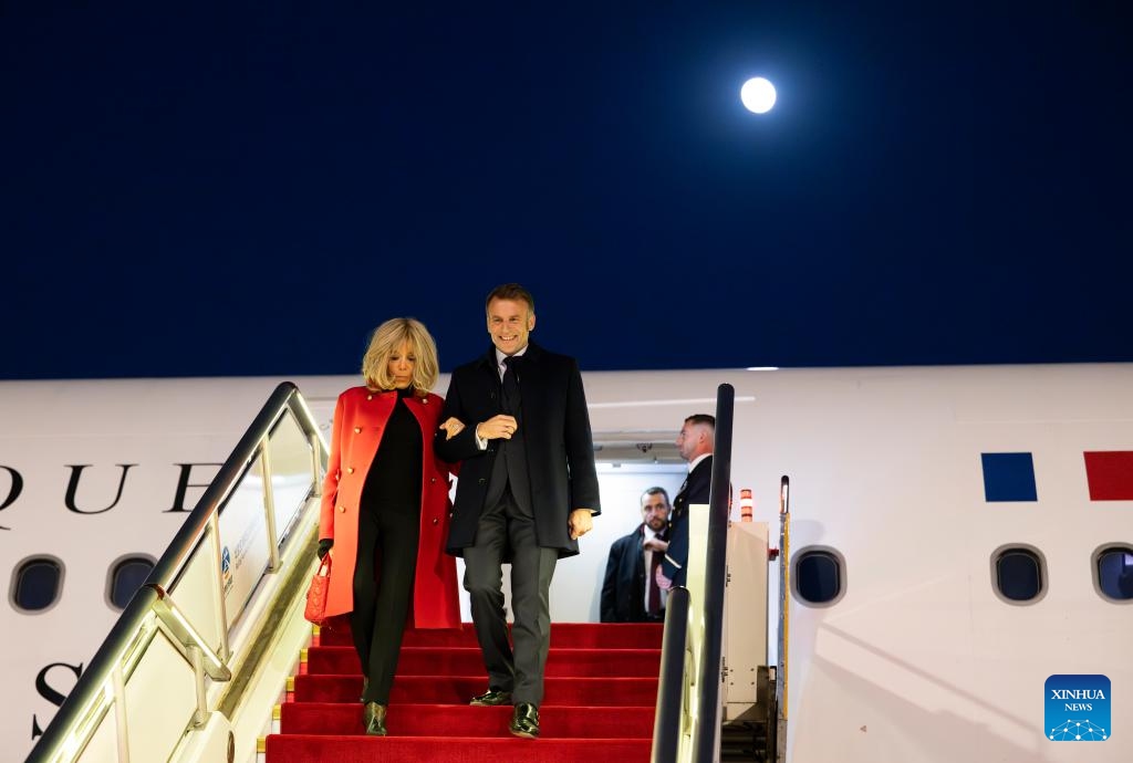 French President Emmanuel Macron arrives in Beijing, capital of China, Dec. 3, 2025. At the invitation of Chinese President Xi Jinping, Macron arrived here on Wednesday for a state visit to China through Friday. (Photo: Xinhua)