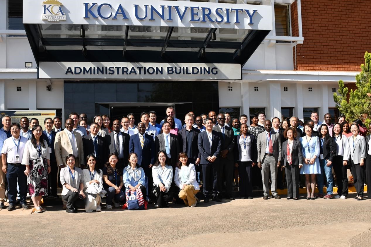 Participants of the 3rd Youth Innovation Forum on Digital Earth pose for a group photo at KCA University in Nairobi, Kenya, on December 2nd, 20225.