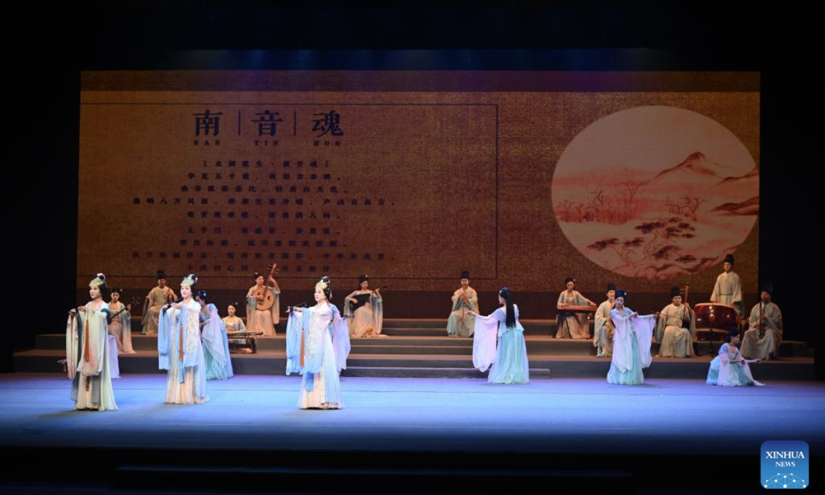 Artists perform during the opening ceremony of 15th Quanzhou International Nanyin Symposium in Quanzhou, southeast China's Fujian Province, Dec, 10, 2025. The 15th Quanzhou International Nanyin Symposium was unveiled Wednesday with a special performance staged in Quanzhou. This edition of the event brought together 42 Nanyin troupes from home and abroad, with over 600 performers sharing the stage to jointly present the ancient melodies and new voices of Nanyin.
Nanyin, known as the living fossil of ancient Chinese music, literally means music in the south and is a traditional opera in Fujian dialect. (Xinhua/Jiang Kehong)