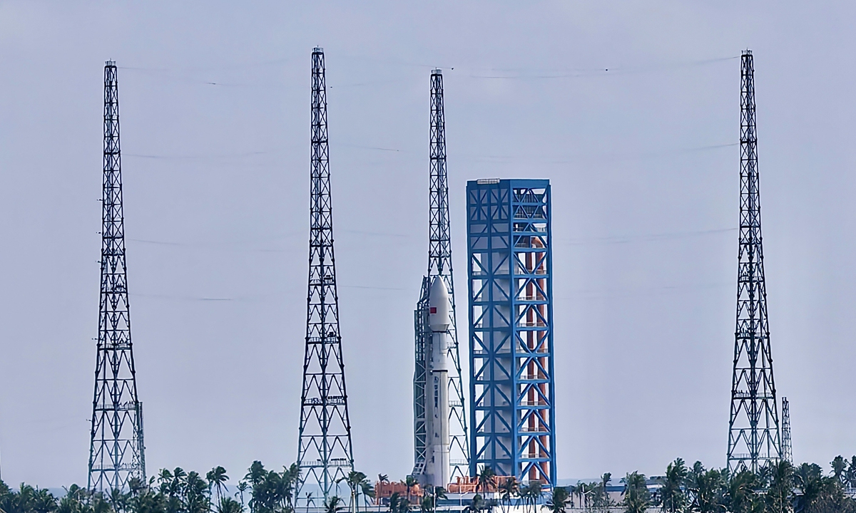 The Long March-12 Y4 carrier rocket stands poised for launch at the Hainan Wenchang Commercial Space Launch Site in South China's Hainan Province, following the successful completion of its power-on test. December 11, 2025. Photo: VCG