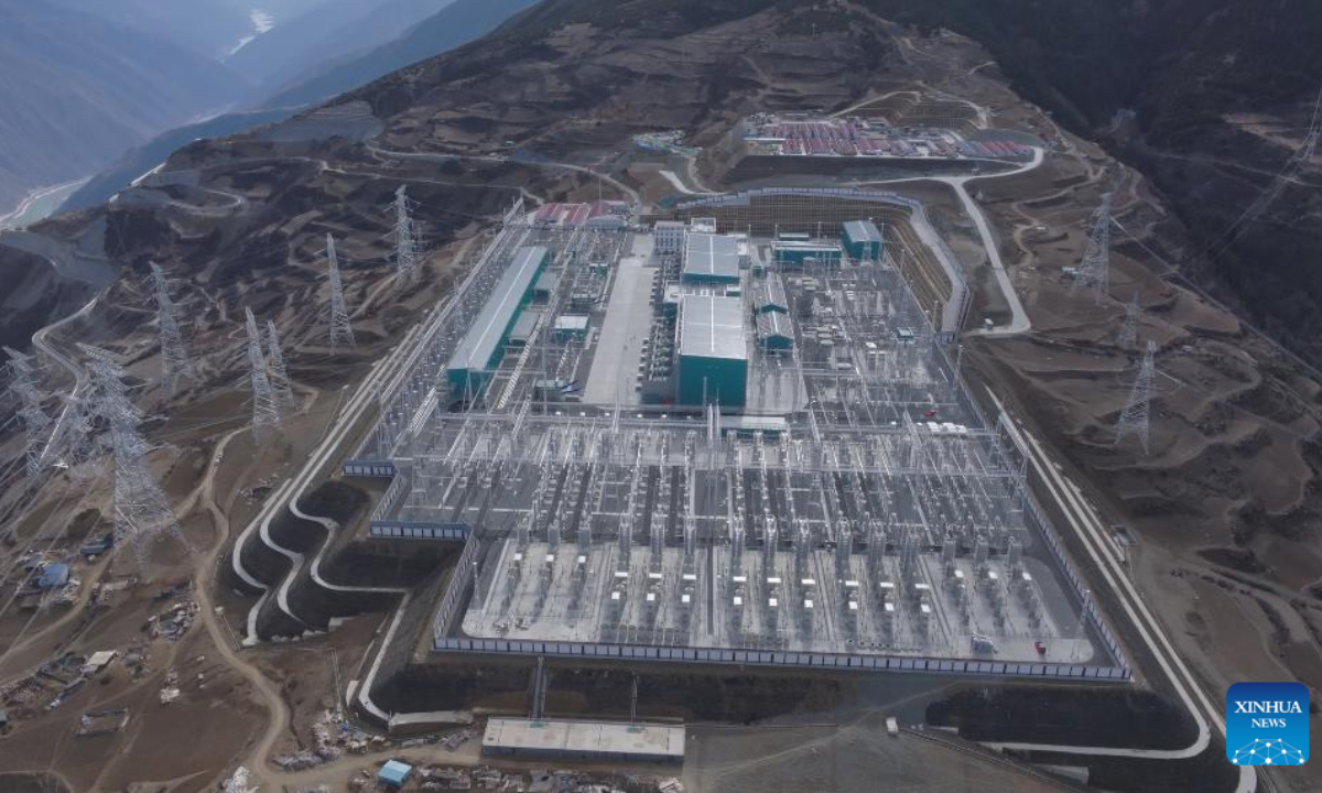 This undated file photo shows the Karmai station in Mangkam County of Qamdo City, southwest China's Xizang Autonomous Region. (Xinhua)