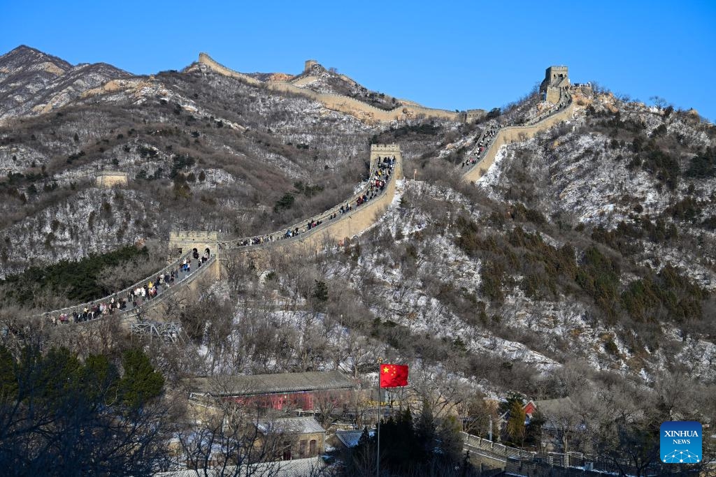 This photo taken on Dec. 13, 2025 shows the snow scenery of the Badaling section of the Great Wall in Beijing, capital of China. (Xinhua/Chen Yehua)