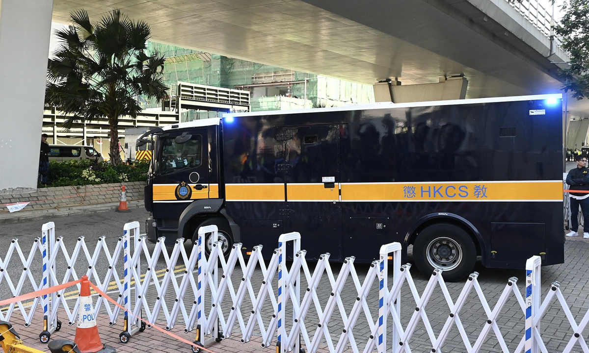 On December 15, 2025, the High Court of the HKSAR delivered its verdict, finding Jimmy Lai guilty on two charges of conspiring to collude with external forces and a charge of conspiracy to publish seditious materials, The photo shows Lai being escorted away in a vehicle of the Correctional Services Department after the court's ruling. Photo: VCG