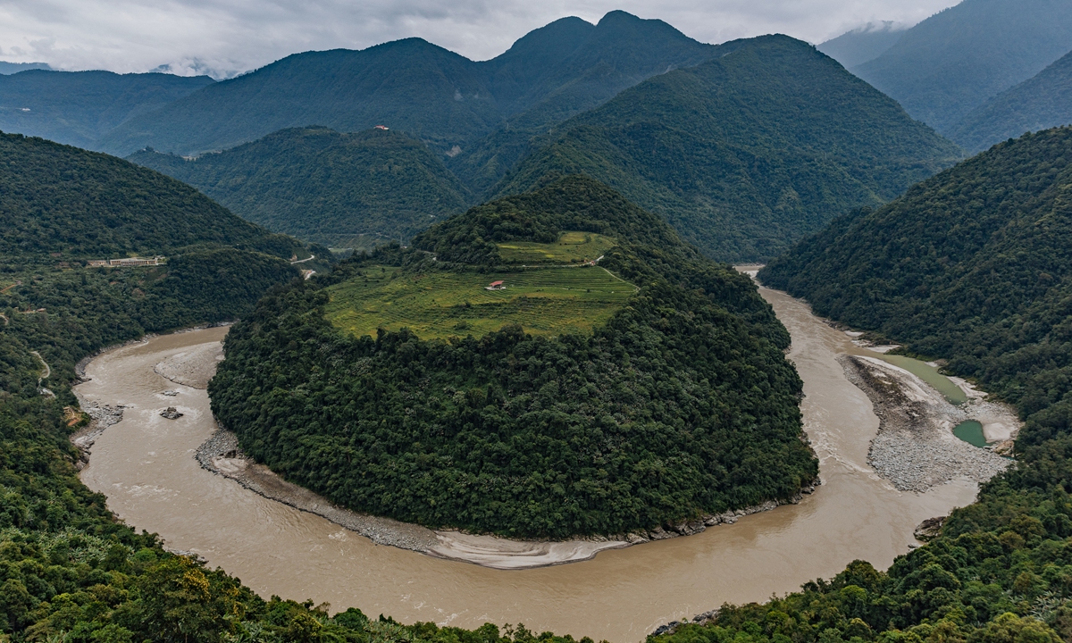 Guoguotang Great Bend of the Yarlung Zangbo River is the landmark of Medog. Photos on this page: Li Hao/GT