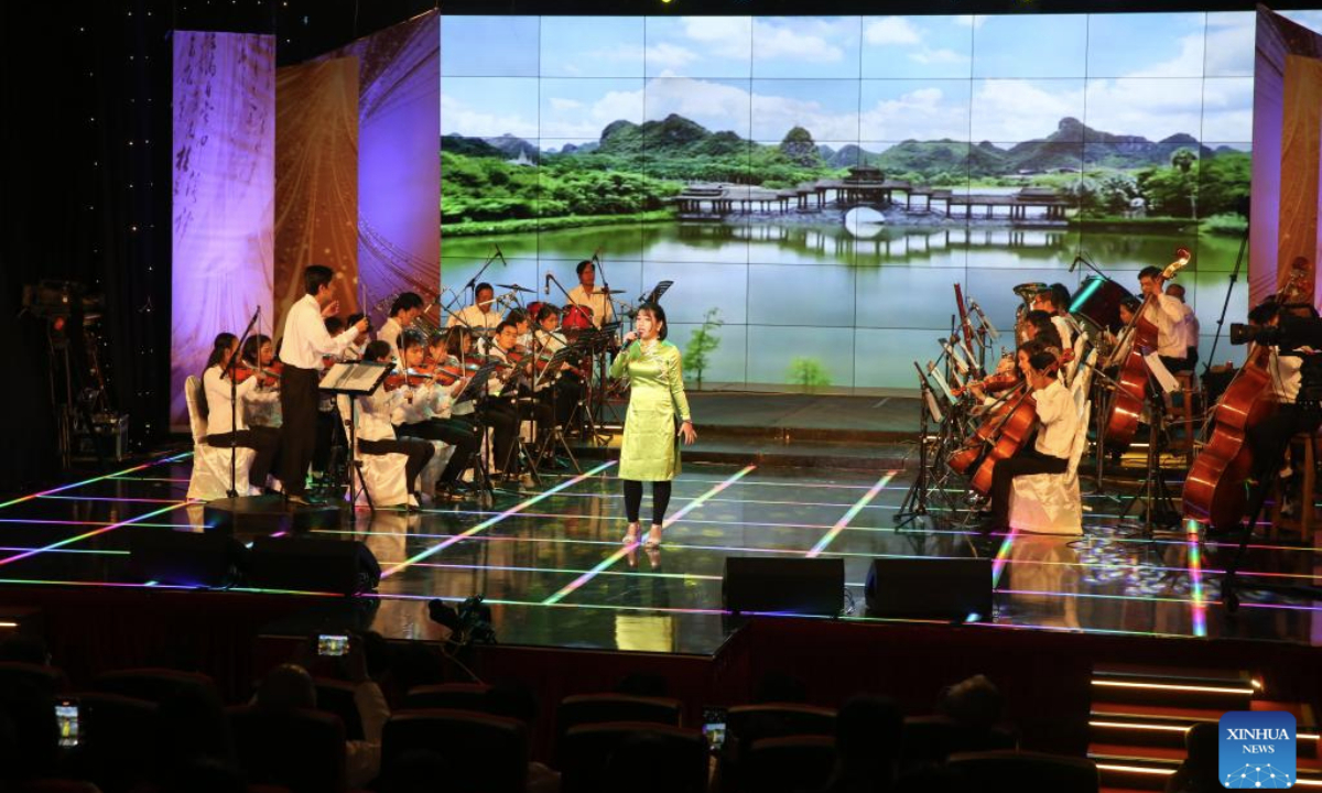 An artist sings during a classical poetry recitation and musical concert at Myanmar Radio and Television in Yangon, Myanmar, Dec. 24, 2025. The classical poetry recitation and musical concert, jointly organized by China's Guangxi Radio and Television and Myanmar Radio and Television under Myanmar's Ministry of Information, brought together around 200 audience members from the Chinese and Myanmar communities. (Xinhua/Myo Kyaw Soe)