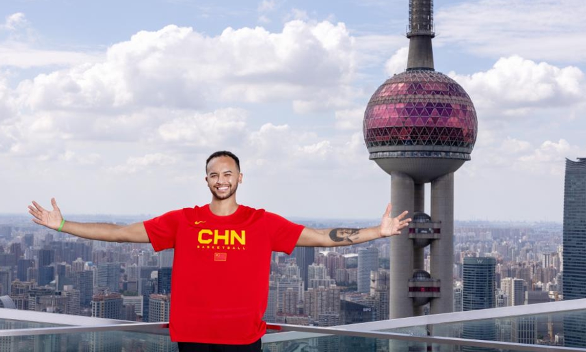 NBA Utah Jazz player Kyle Anderson (Li Kaier), the first naturalized player in the history of China's men's national basketball team Photo: Xinhua