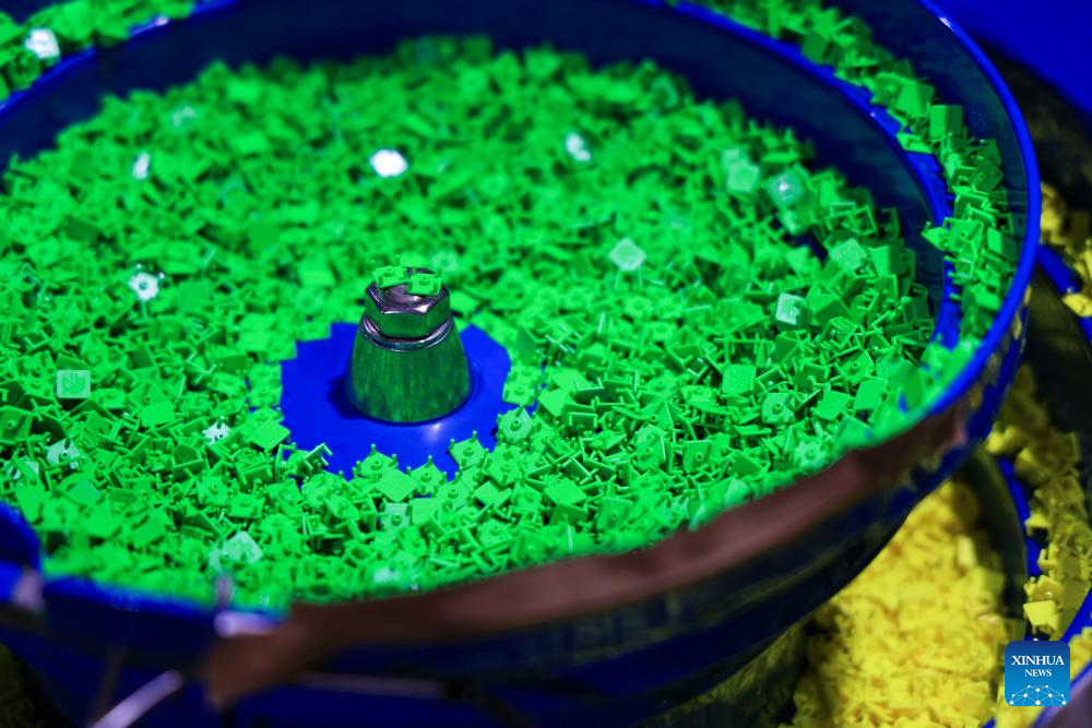 This photo shows Rubik's Cube components at an intelligent manufacturing base of the technology company GANCUBE in Shunde, Foshan City, south China's Guangdong Province, Oct. 29, 2025. As traditional toys are stuck in price and homogenization competition, a batch of smart educational toys is quietly opening up new markets at home and abroad. (Xinhua/Huo Siying)