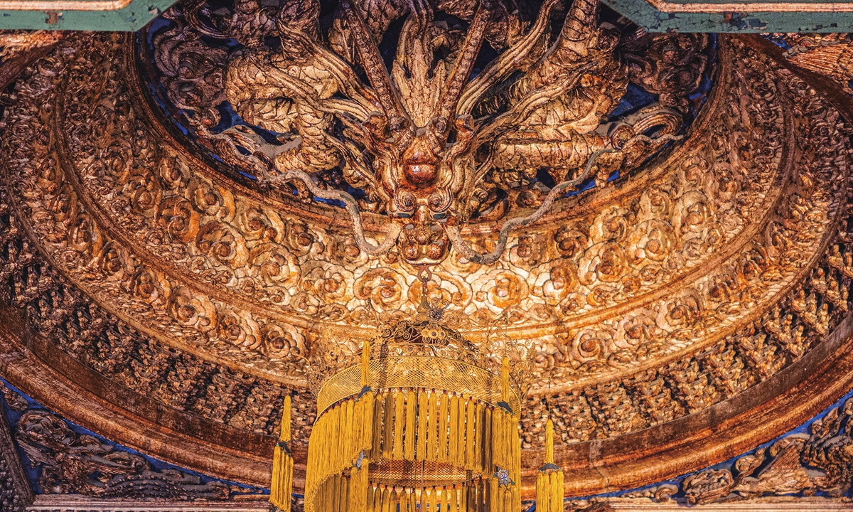 A caisson ceiling of the Hall of Mental Cultivation (Yangxindian) at the Palace Museum 