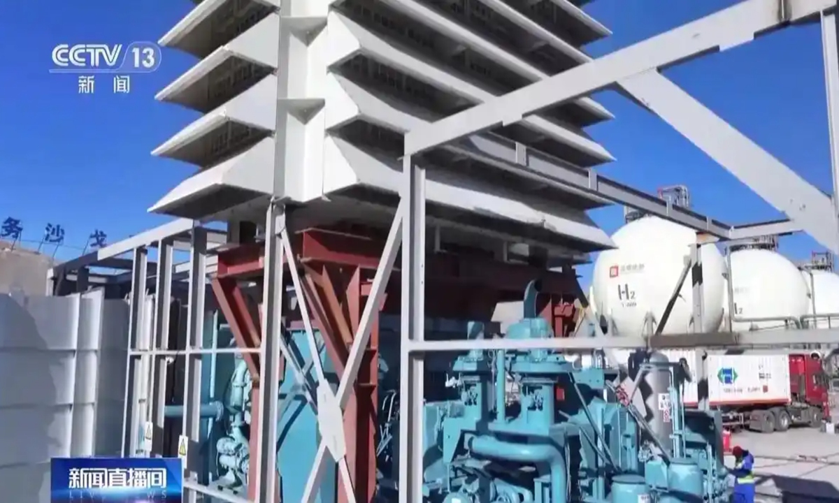 China's independently developed, world-first 30-megawatt pure hydrogen gas turbine Jupiter I Photo: CCTV News