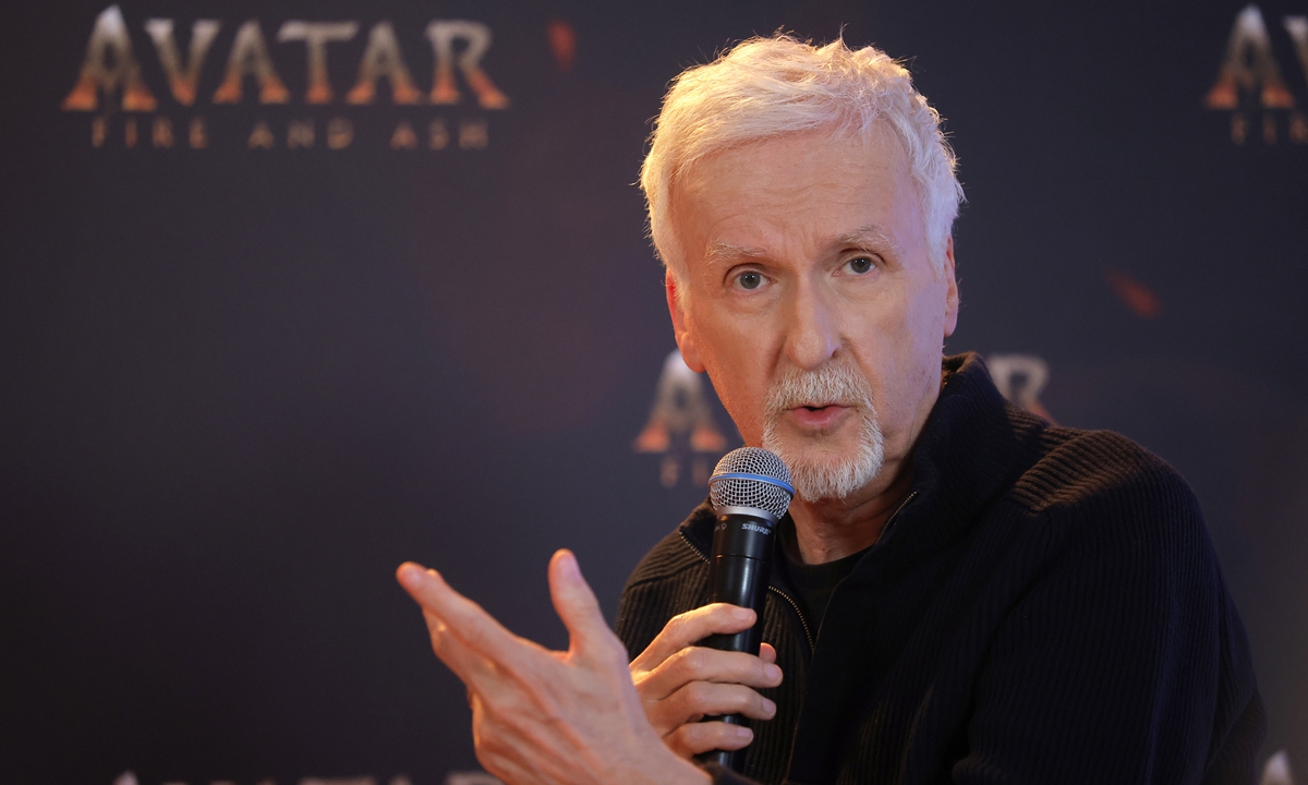 James Cameron Photo: VCG