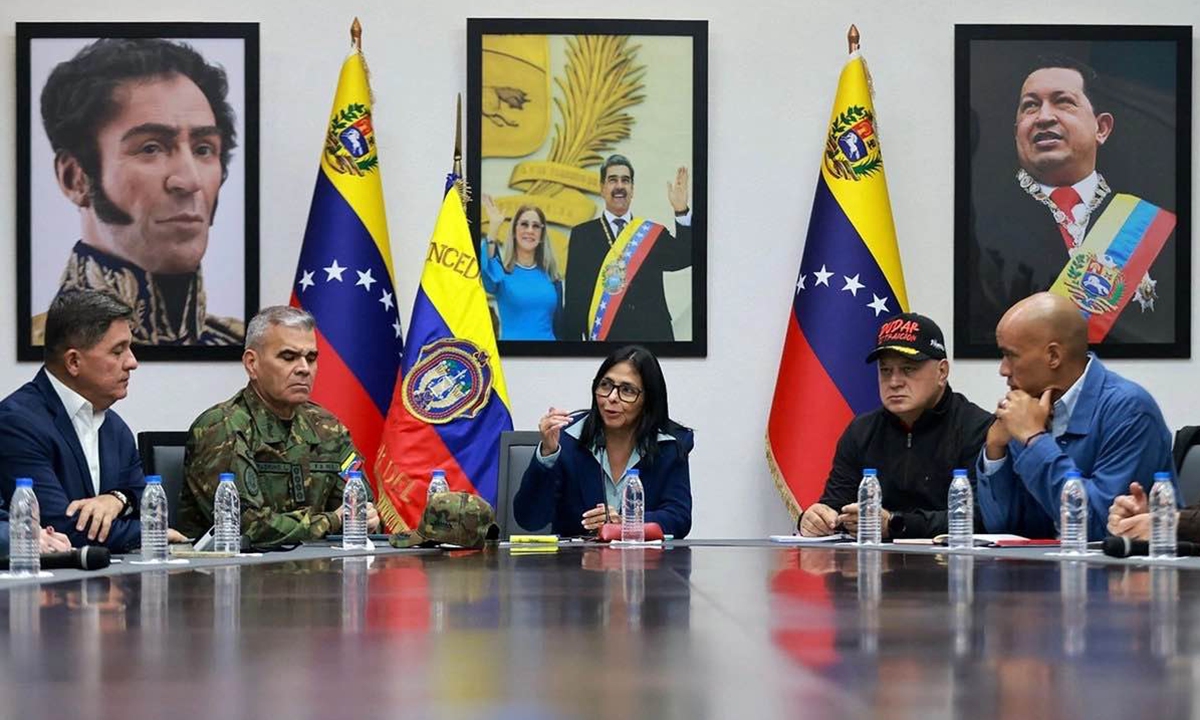 Venezuela interim president invites cooperation with US; UNSC to meet Monday over US action in Venezuela: reports