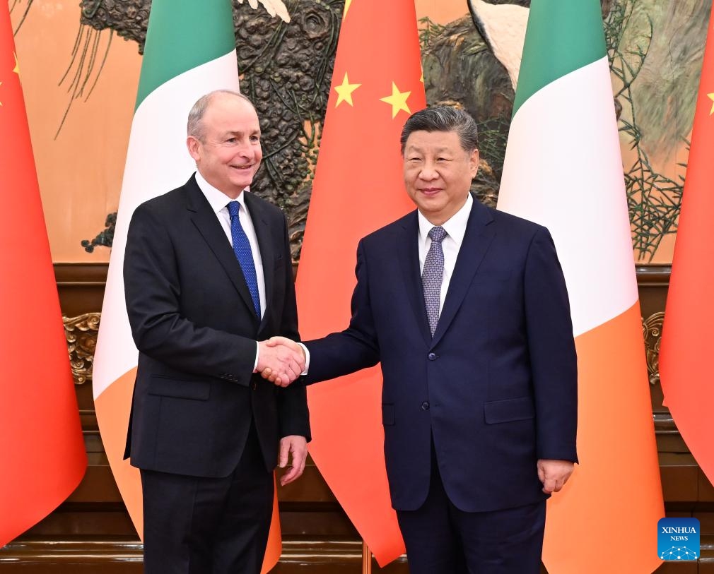 Chinese President Xi Jinping meets with Taoiseach of Ireland Micheal Martin at the Great Hall of the People in Beijing, capital of China, Jan. 5, 2026. (Photo: Xinhua)