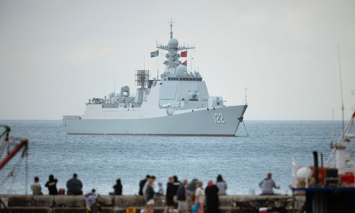 Chinese guided-missile destroyer Tangshan (Hull 122) is moored in False Bay, near Cape Town, South Africa on January 6, 2026. The Will For Peace 2026 exercise brings together navies from BRICS Plus countries for joint maritime safety operations, multiple foreign media reported. Photo: VCG