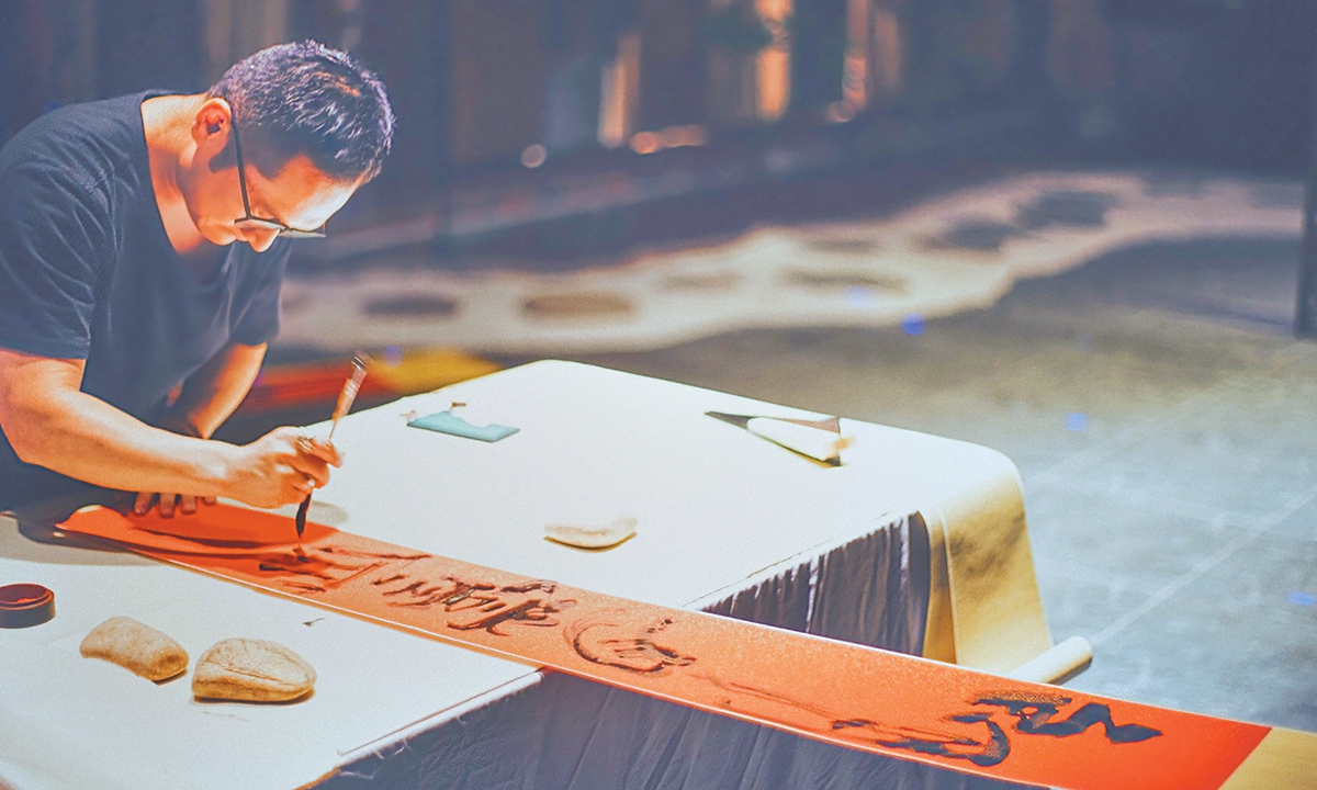 Huang Xinping, a couplet creator Photo: Courtesy of Huang Xinping