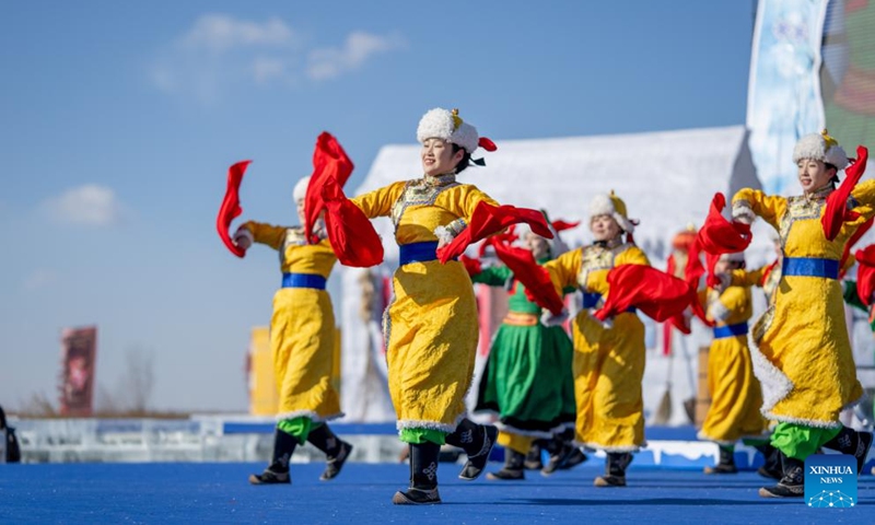Actresses perform during the opening ceremony of the 4th Hasuhai Lake winter fishing festival in Tumd Left Banner of Hohhot, north China's Inner Mongolia Autonomous Region, Jan. 10, 2026. The 4th Hasuhai Lake winter fishing festival opened in Tumd Left Banner of Hohhot on Saturday. The activity features ice and snow entertainment, hot spring experience, delicious food and folk shows, attracting many citizens and tourists. (Photo: Xinhua)