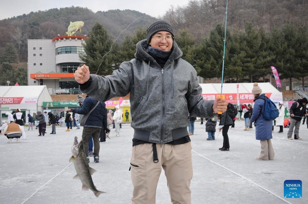 A man fishes during the Hwacheon Sancheoneo Ice Festival in Hwacheon-gun, South Korea, Jan. 10, 2026. (Photo: Xinhua)