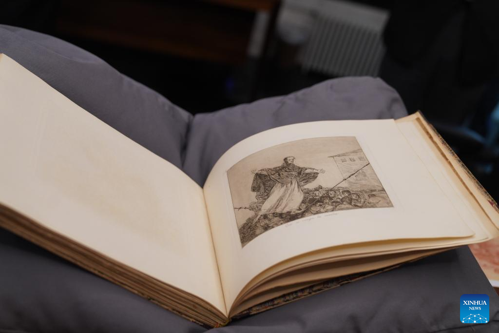 This photo taken on Jan. 13, 2026 shows an art work in the original first-edition prints of The Disasters of War by Spanish artist Francisco Goya during a public display in New York, the United States. (Xinhua/Zhang Fengguo)