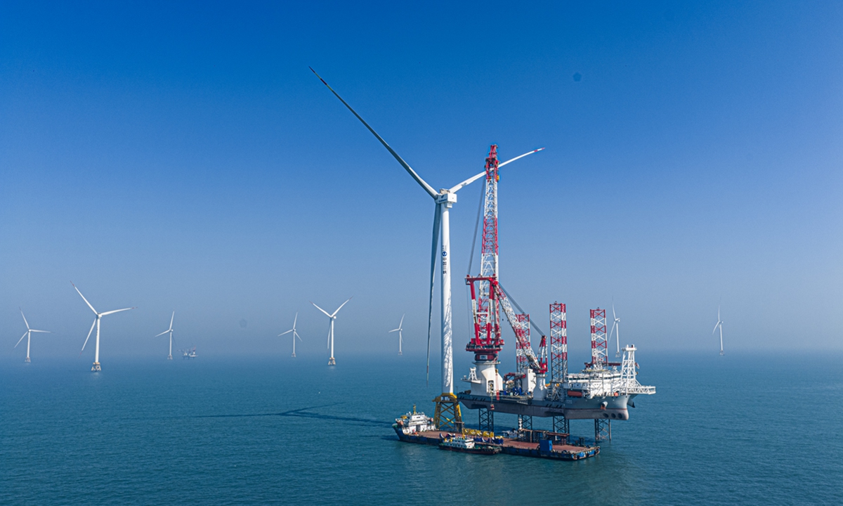 The world's first 20-megawatt offshore wind turbine installed in waters off East China's Fujian Province Photo: Courtesy of China Three Gorges Corporation