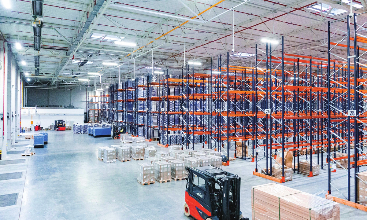 Savino Del Bene warehouse