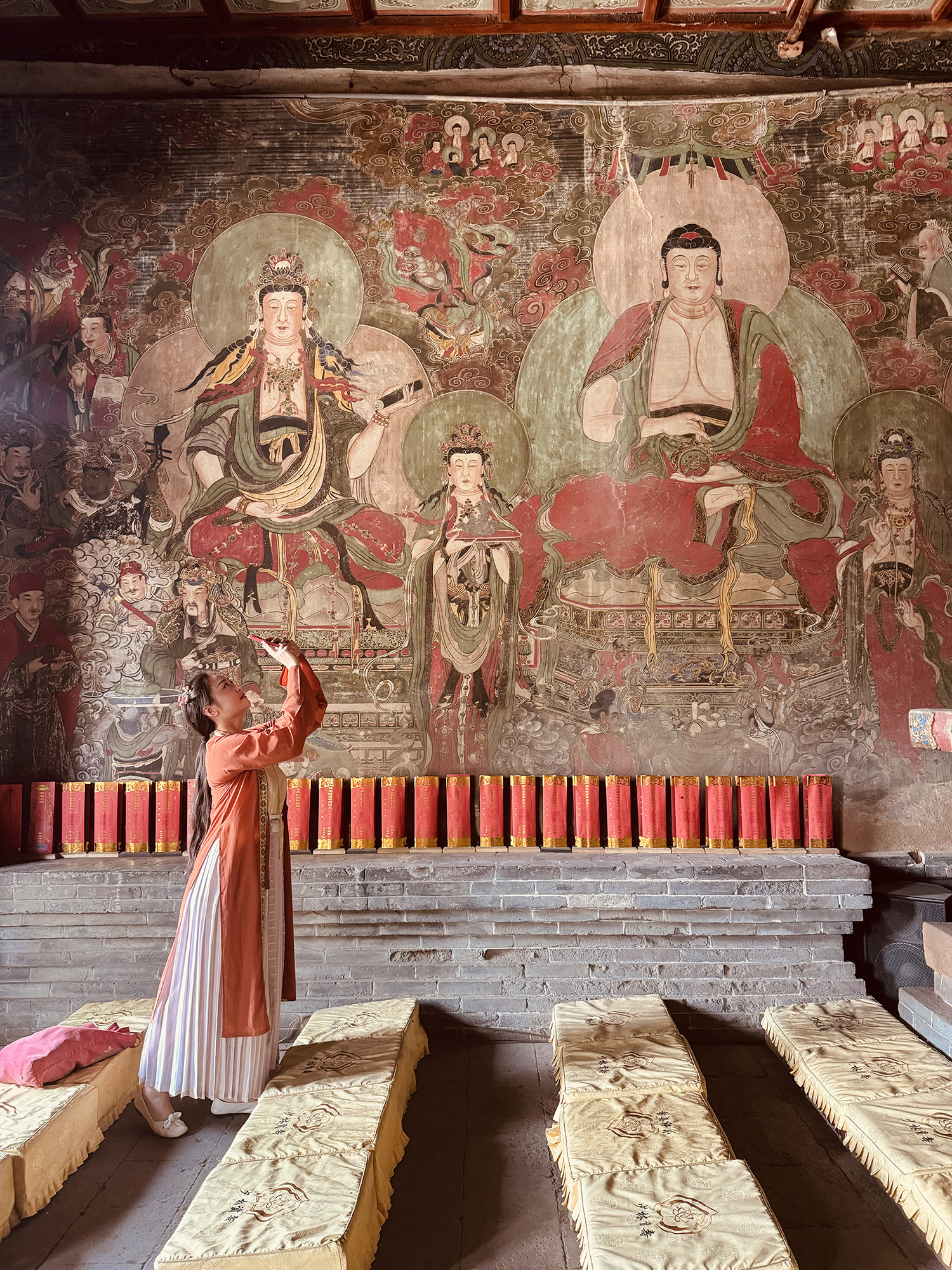 Xu Ye’er visits Zishou Temple in North China’s Shanxi Province, an architecture being originally built in Tang Dynasty (618-907), in July 2024. Photo: Courtesy of Xu