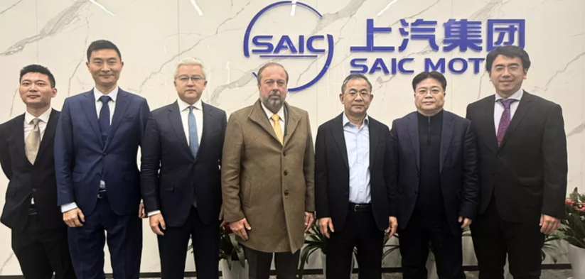 Brazil’s Minister of Mines and Energy Alexandre Silveira meets with executives from SAIC Motor Corporation Limited in Shanghai. Photo: Basil 247 official website