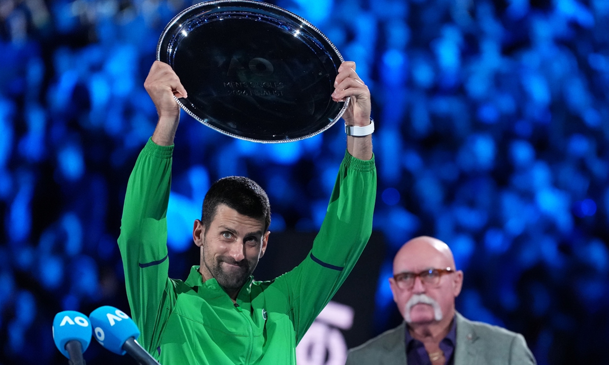 Djokovic hailed for tenacity despite Aussie Open final defeat