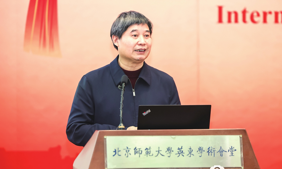 Enduring warmth: Chinese folklorist's new book presents holistic picture of Spring Festival, including ethnic traditions