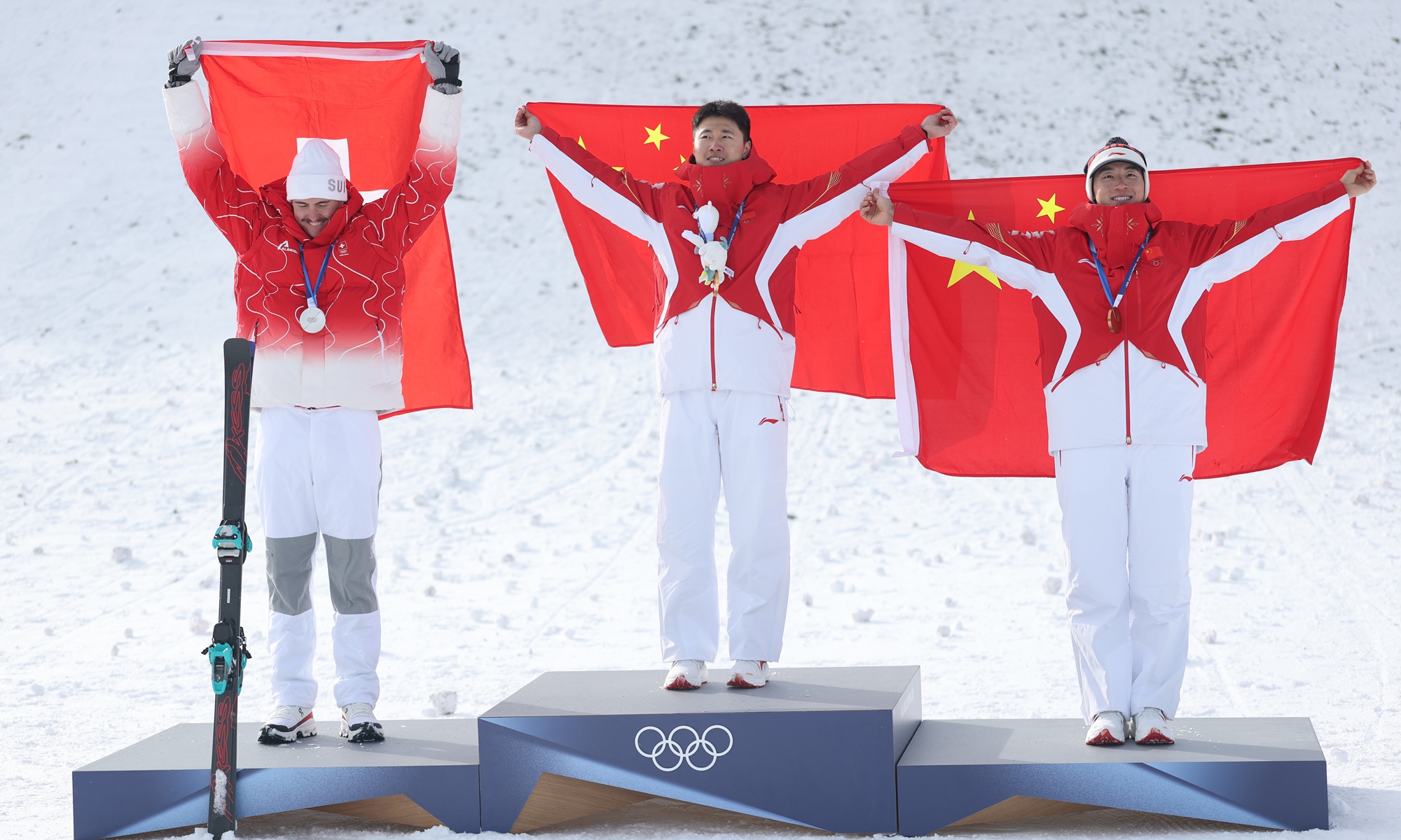 China's Wang Xindi wins men's freestyle skiing aerials gold at Milan-Cortina