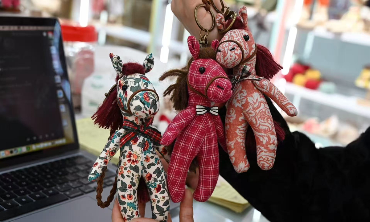 Horse-themed fabric ornament made by Wu Liang, a Yiwu-based trendy accessories manufacturer. Photo: Courtesy of Wu Liang