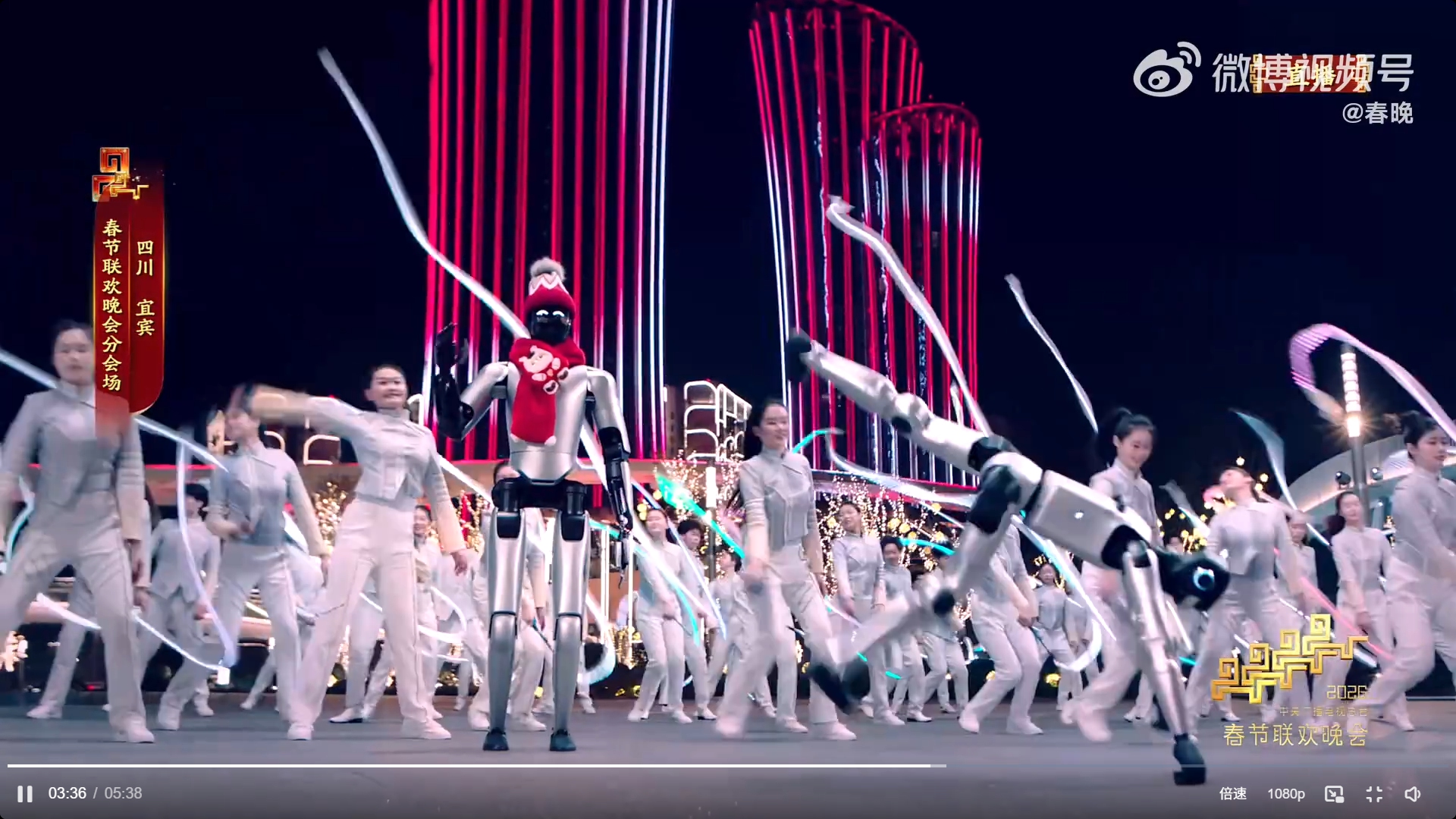 MagicLab's humanoid robot MagicBot Gen1 (left) and MagicBot Z1 at the opening of 2026 Spring Festival Gala. Photo: Screenshot from CCTV 2026 Spring Festival Gala