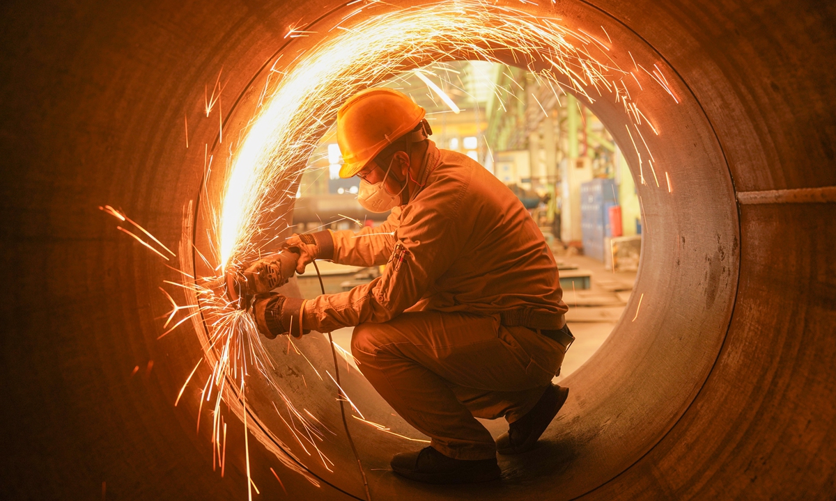 An employee works at a steel company in Meishan, Southwest China's Sichuan Province on February 24, 2026 the first working day after the Spring Festival holidays. Photo: cnsphoto