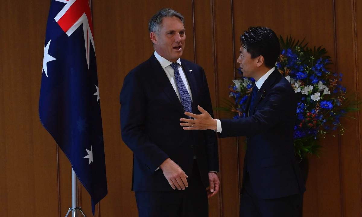 Richard Marles, Australia defense Minister and KOIZUMI Shinjiro, Minister of Defense of Japan pose prior a bilateral meeting on April 8, 2026, in Tokyo, Japan. Marles and Koizumi discuss topics including the security and defense cooperation between Japan and France, conflict in Middle East and the regional issues. Photo: VCG
