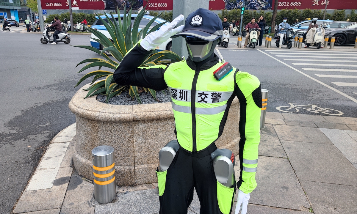 A humanoid robot appears as a traffic officer in Shenzhen, South China's Guangdong Province on March 11. Photo: VCG