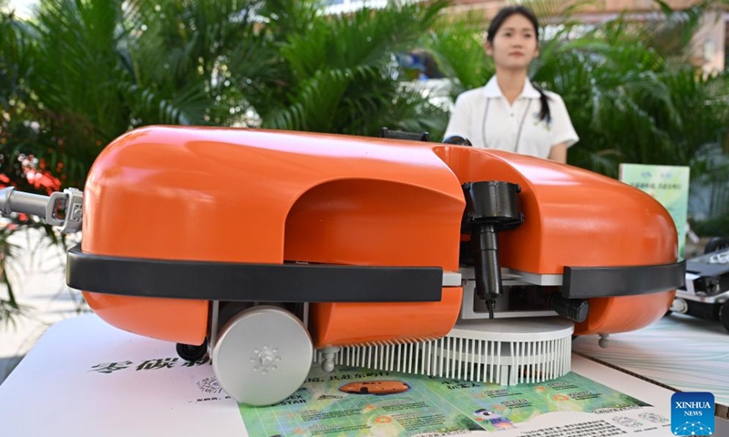 An underwater cleaning robot is pictured during the Boao Forum for Asia (BFA) Annual Conference 2026 in south China's Hainan Province, March 25, 2026.

A number of intelligent robots appear at the Boao Forum for Asia (BFA) Annual Conference 2026, empowering the forum with cutting-edge technology. (Xinhua/Guo Cheng)