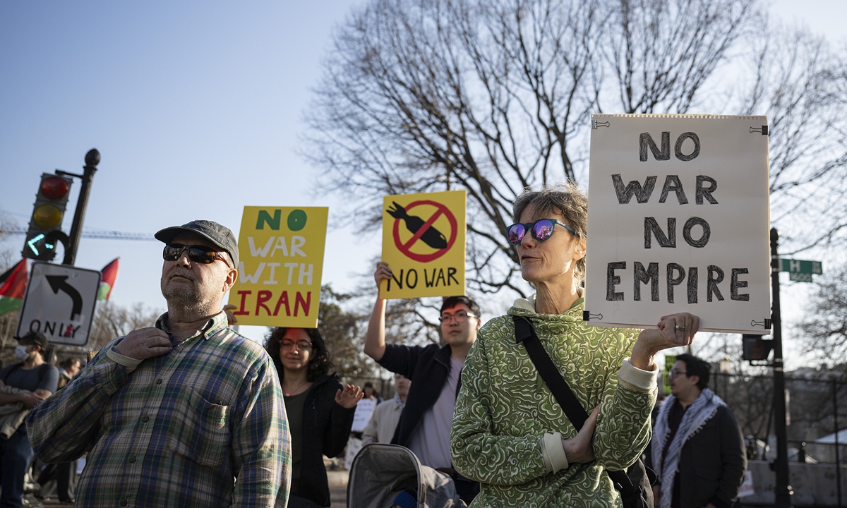 Protesters gather outside the White House in Washington, DC, to demonstrate against US-Israeli attacks on Iran on March 7, 2026. Photo: VCG