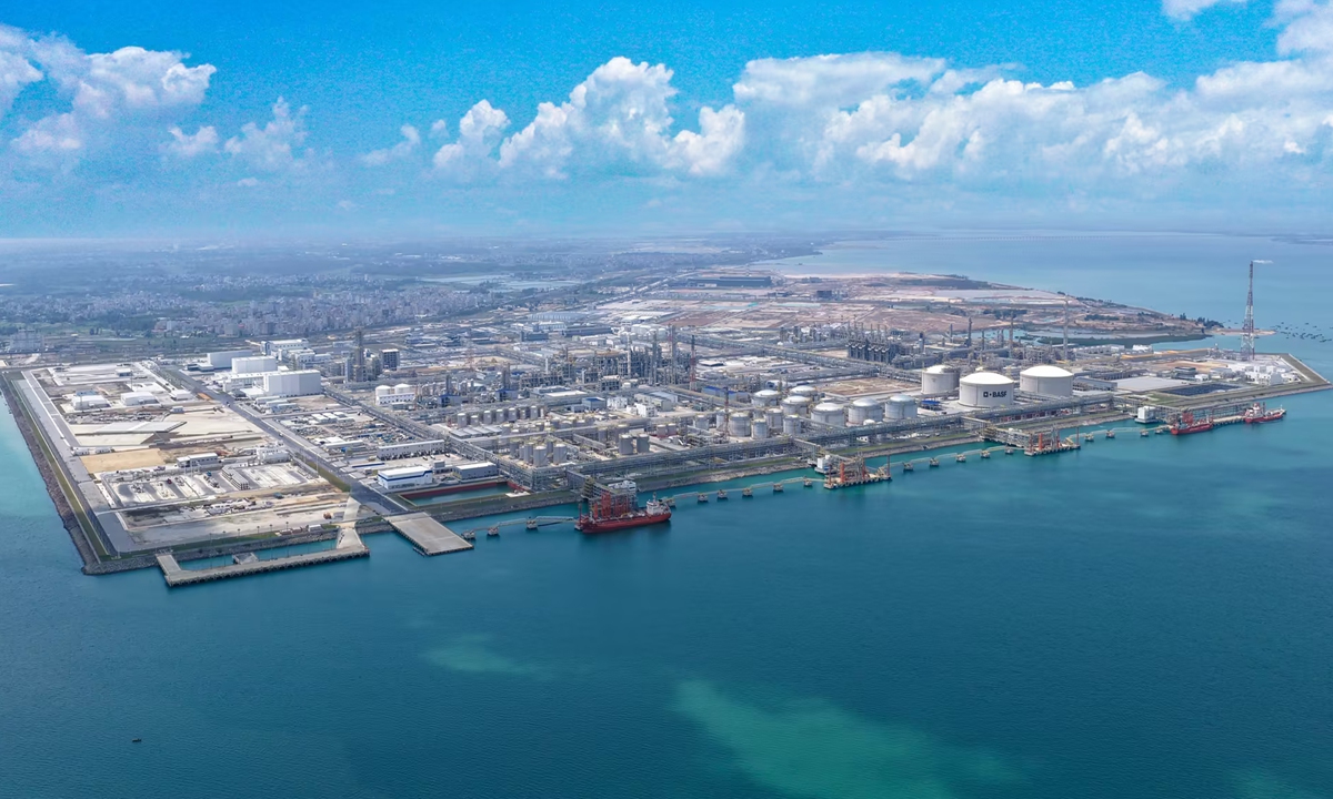 An aerial picture of BASF's Verbund site in Zhanjiang, South China's Guangdong Province Photo: Courtesy of BASF