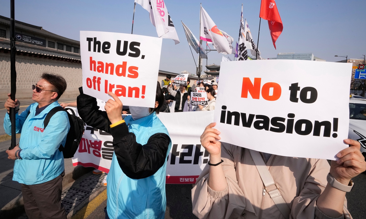 South Korean protesters march during a rally against the US attacks on Iran in Seoul, South Korea, on March 28, 2026. Photo: VCG