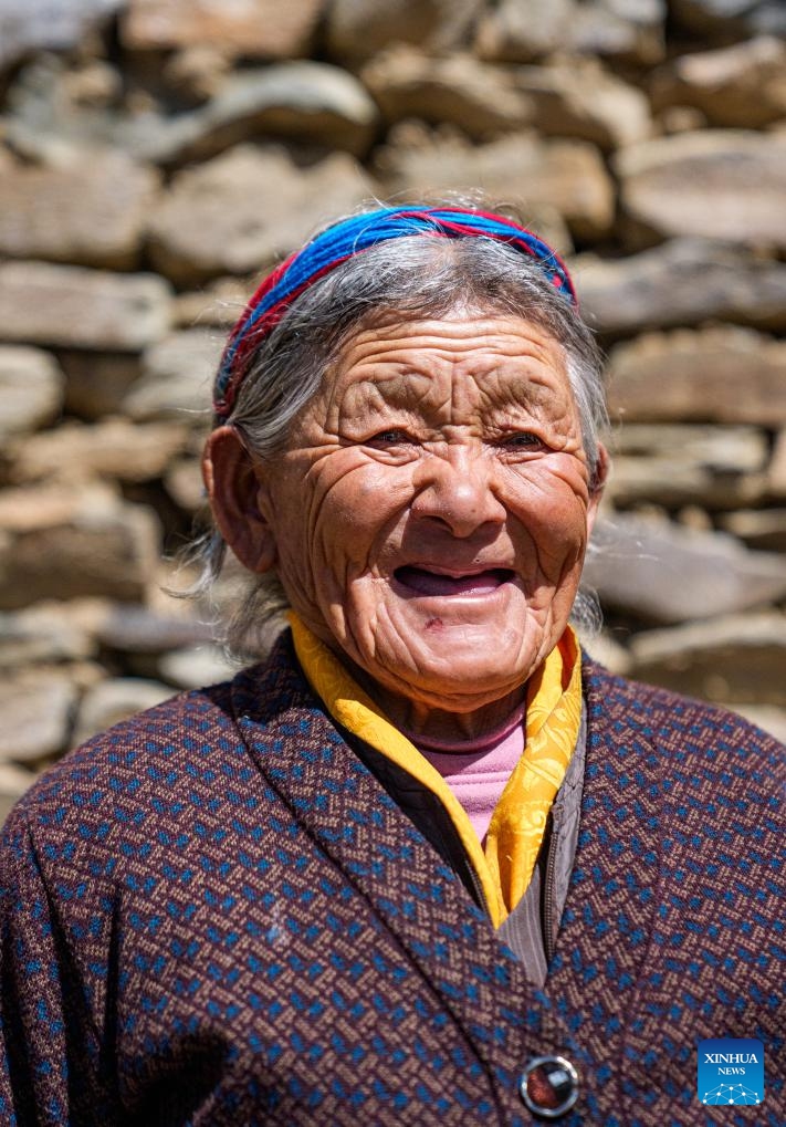 Tsering Sangmo poses for a portrait in Zongkhar Village of Shannan City, southwest China's Xizang Autonomous Region, March 26, 2026. (Xinhua/Tenzin Nyida)