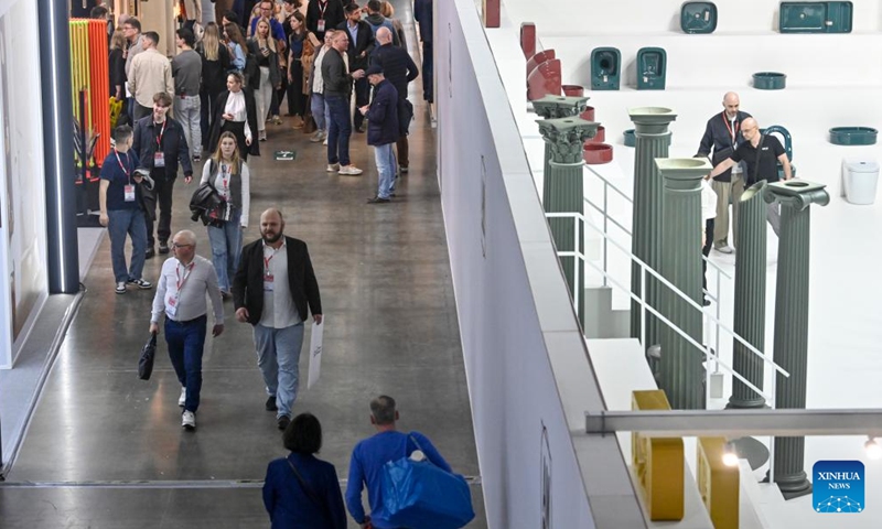 People visit the 31st International Construction and Interior Design Exhibition (MosBuild 2026) at Crocus Expo International Exhibition Center in Moscow, Russia, March 31, 2026.
The four-day event kicked off here on Tuesday. (Photo by Alexander Zemlianichenko Jr/Xinhua)