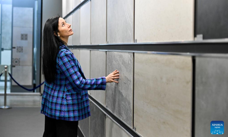 A woman visits the 31st International Construction and Interior Design Exhibition (MosBuild 2026) at Crocus Expo International Exhibition Center in Moscow, Russia, March 31, 2026.
The four-day event kicked off here on Tuesday. (Photo by Alexander Zemlianichenko Jr/Xinhua)
