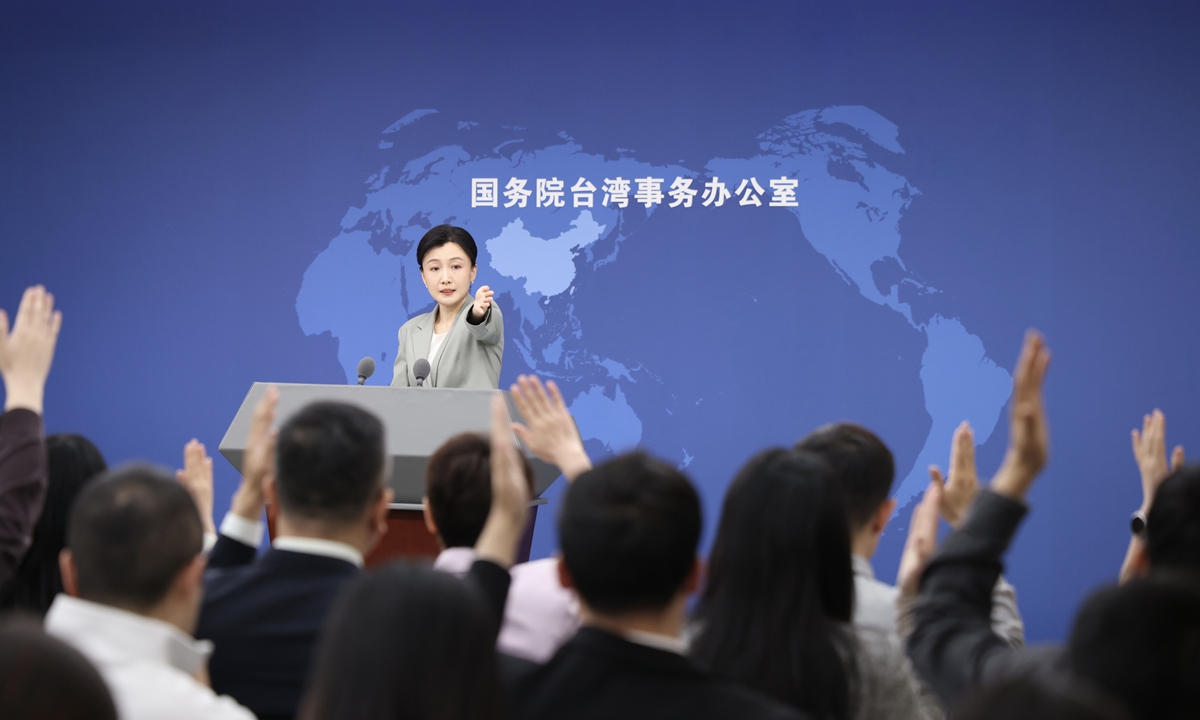 Taiwan Affairs Office spokesperson Zhang Han takes reporters' questions on recent hot issues concerning cross-Straits relations on April 1, 2026 during a regular press briefing in Beijing. Photo: VCG