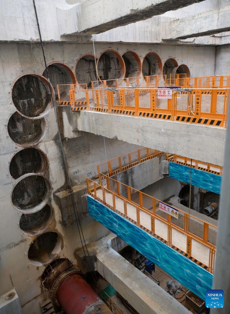 This photo taken on March 31, 2026 shows a view of the construction site of the Sanya River estuary passage project in Sanya, south China's Hainan Province. This 3.118-kilometer underwater tunnel, the first of its kind in Sanya, is expected to further optimize the urban spatial layout of the city, and facilitate the development of the Hainan Free Trade Port. (Xinhua/Yang Guanyu)

