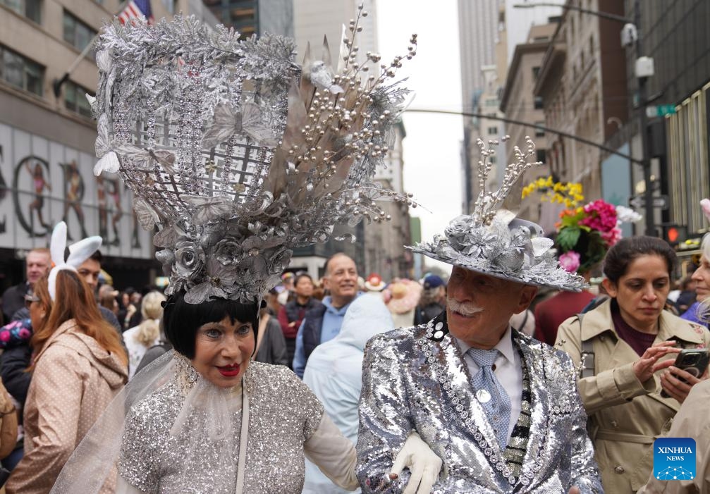 People attend the Easter Parade and Bonnet Festival in New York, the United States, on April 5, 2026. The annual Easter Parade and Bonnet Festival was held in New York City on Sunday, attracting thousands of visitors to see extravagant, hand-crafted hats to celebrate Easter and greet spring. (Xinhua/Zhang Fengguo)