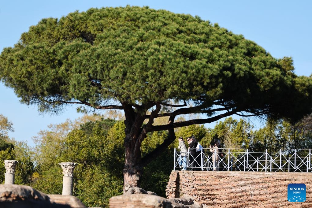 People visit the Archaeological Park of Ostia Antica in Rome, Italy, April 5, 2026. Most of the museums and state archaeological sites across Italy opened their doors for free on Sunday as part of the monthly Sunday at the Museum initiative. (Xinhua/Li Jing)