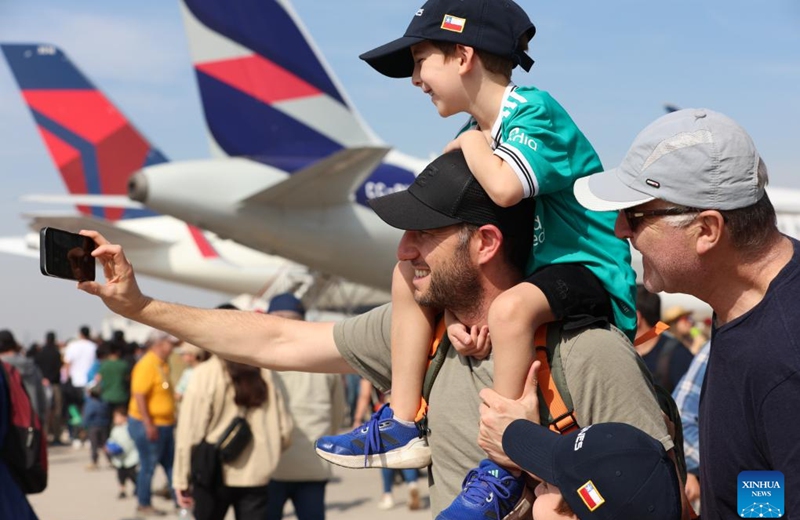 People visit the 2026 International Air and Space Fair (FIDAE) in Santiago, Chile, April 12, 2026. The FIDAE 2026 closed here on Sunday. (Xinhua/Zhou Jiayi)