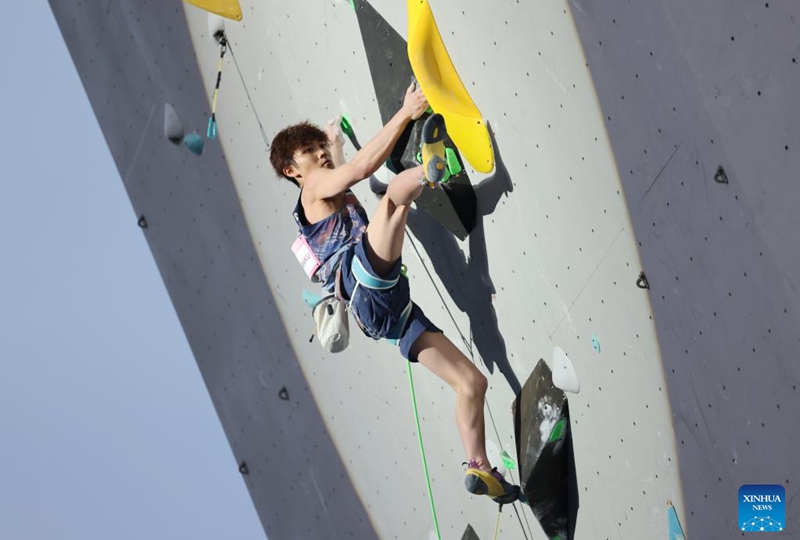 Anraku Sorato of Japan competes during the men's lead final of sport climbing at the World Climbing Asia Championship Meishan 2026 in Meishan, southwest China's Sichuan Province, April 10, 2026. (Photo by Yao Yongliang/Xinhua)