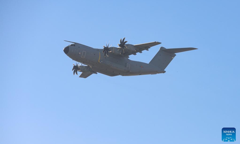 An Airbus A400M military transport aircraft performs at the 2026 International Air and Space Fair (FIDAE) in Santiago, Chile, April 12, 2026. The FIDAE 2026 closed here on Sunday. (Xinhua/Zhou Jiayi)