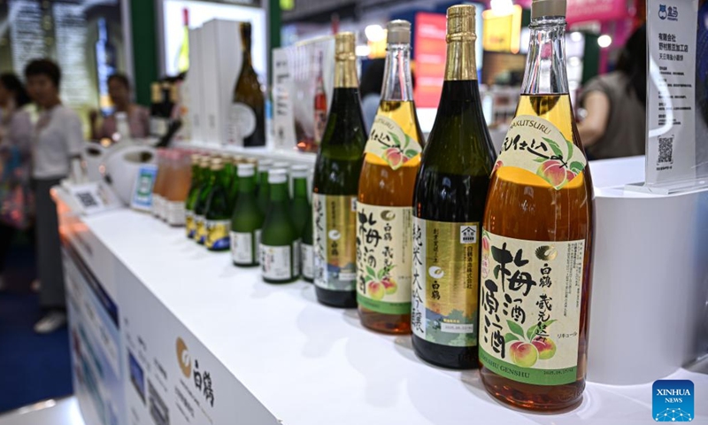 This photo taken on April 16, 2026 shows Japanese alcoholic beverages during the sixth China International Consumer Products Expo (CICPE) in Haikou, south China's Hainan Province. 