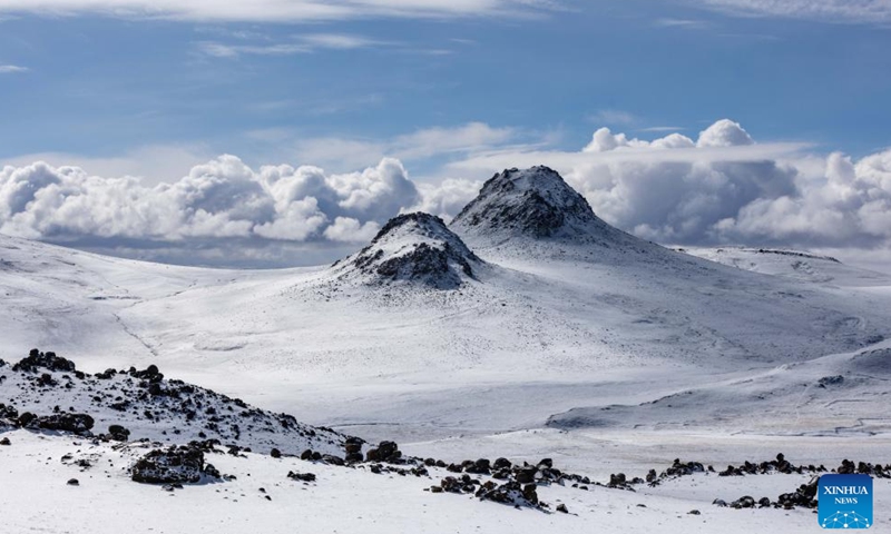 This photo taken on April 10, 2026 shows a view pictured at the Bamoqongzong extinct volcanic cluster area in the Changtang National Nature Reserve, southwest China's Xizang Autonomous Region. The Bamoqongzong extinct volcanic cluster is located deep within the Changtang National Nature Reserve, at an average elevation of approximately 5,000 meters. (Xinhua/Jiang Fan)

