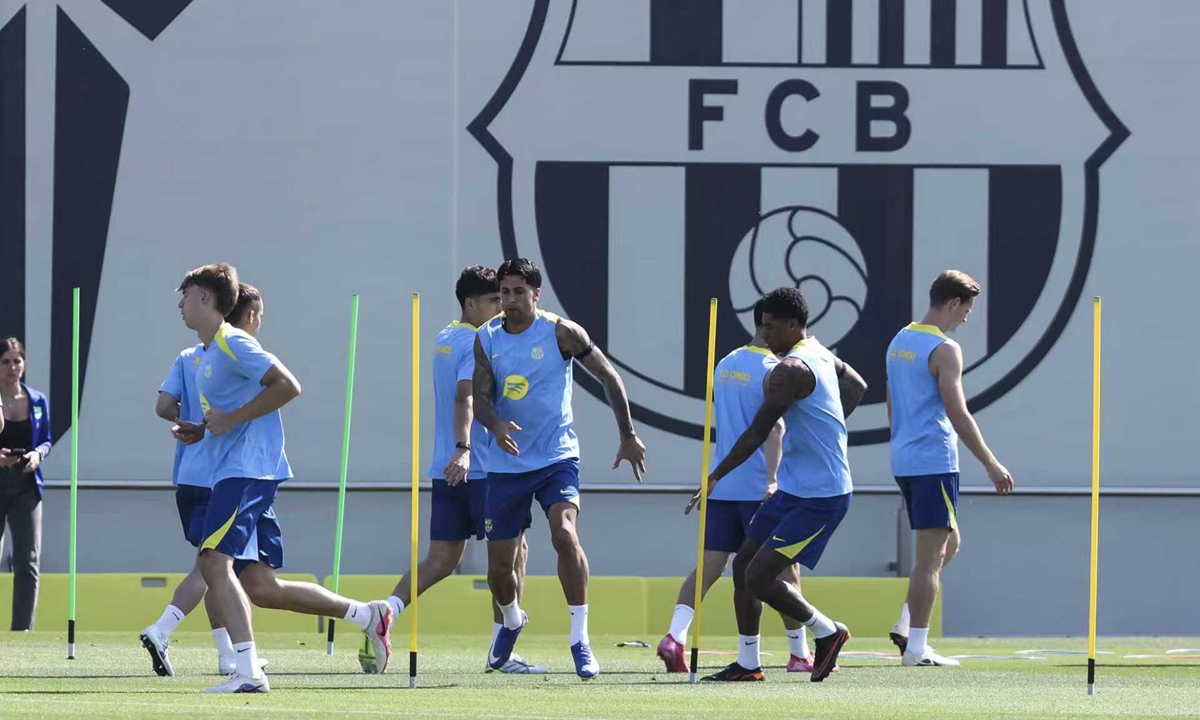 FC Barcelona players conduct a training session on April 21, 2026 in Barcelona, Spain. Photo: VCG